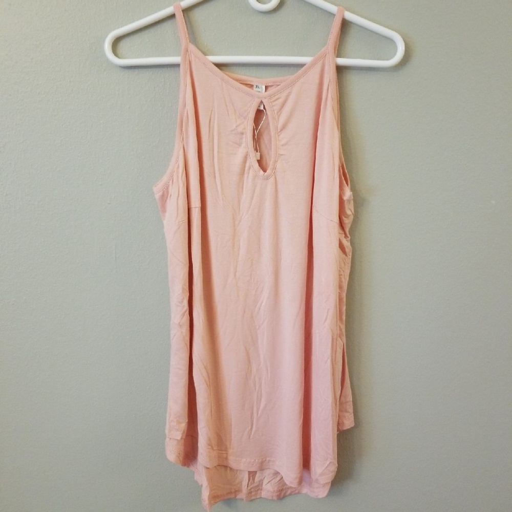 Flowy Tank Top, keyhole neckline, blush pink